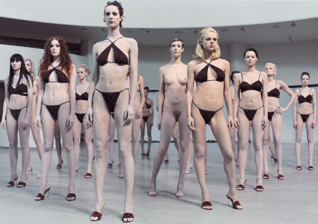 Vanessa Beecroft_ VB35