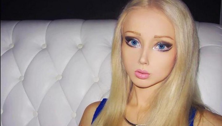 Foto di Valeria Lukyanova la "Barbie reale"